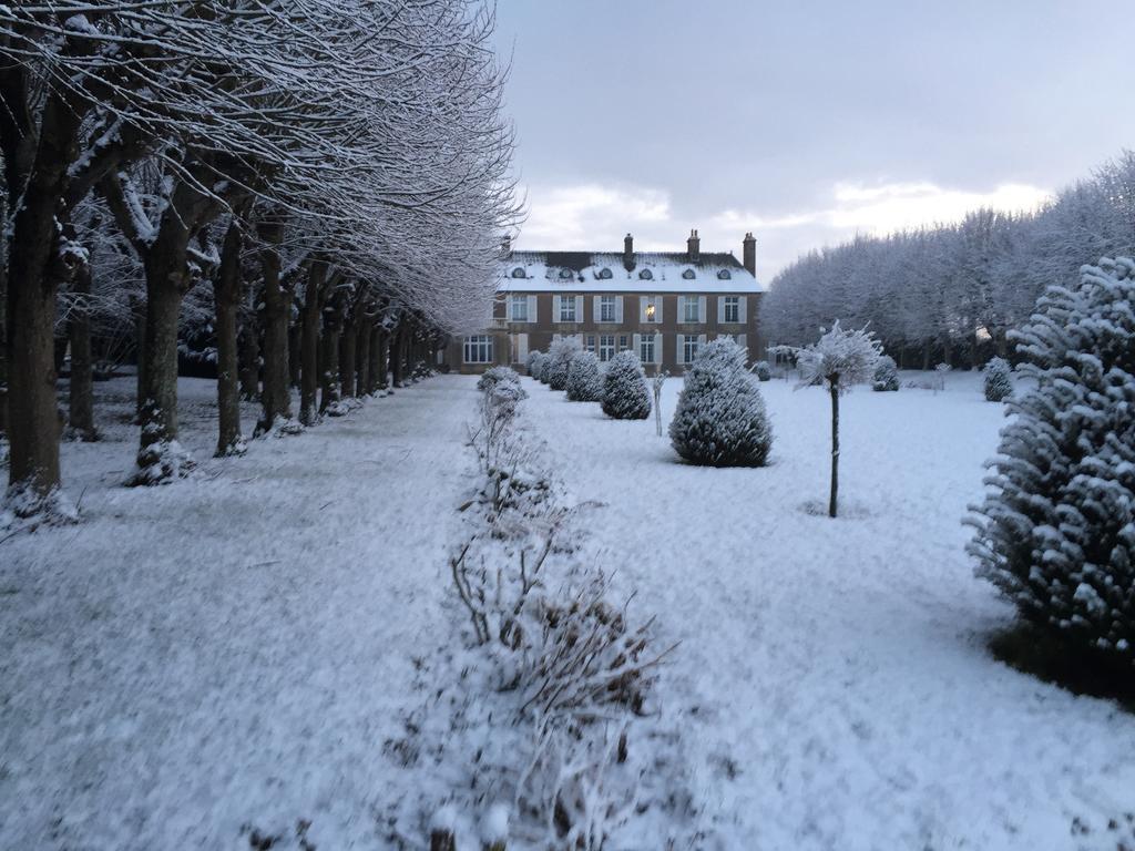 Domaine De Bayeux Hotel Exterior photo